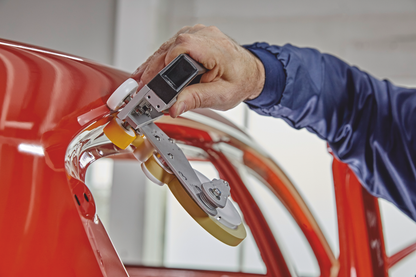 tesa® 7140 Flange masking tape in the automotive industry - automotive masking-025.png