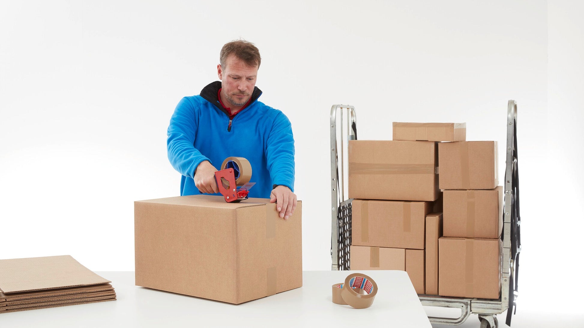 tesa® 4124 Premium Carton Sealing Tape - tesa-4124-premium-carton-sealing-tape-brown-01-ap.jpg