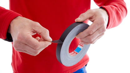 tesa® 4661 Standard acrylic coated cloth tape - tesa-4661-standard-cloth-tape-step1of3.jpg