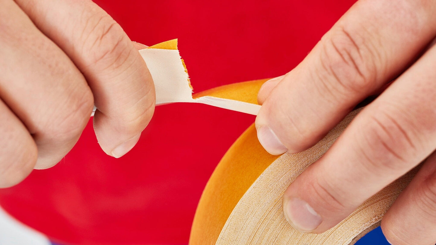 tesa® 4964 Double-sided tape with fabric backing - tesa-4964-double-sided-tape-with-fabric-backing-step4of7-ap.jpg