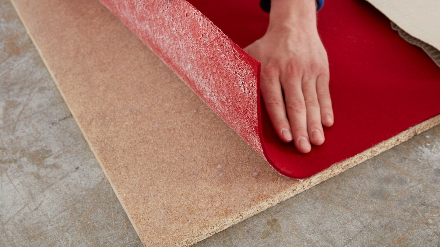 tesa® Professional 60022 The extra-powerful spray glue for bonding heavy materials - tesa-60022-powerful-spray-glue-for-bonding-heavy-materials-step2of5-ap.jpg