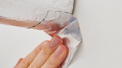 tesa® 60672 Robust aluminum tape with paper liner - 75µ foil - tesa-60632-60652-60672-conformable-aluminum-tape-with-paper-liner-step2of6-ap.jpg