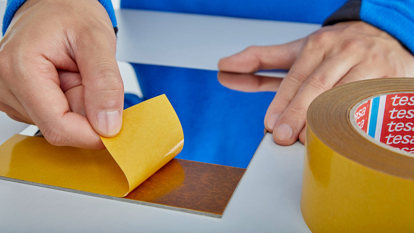 tesa HAF® 8401 tesa HAF® 8401 Amber Reactive HAF Mounting Tape (200 µm) - tesa-8401-reactive-haf-mounting-tape-step3of6.jpg