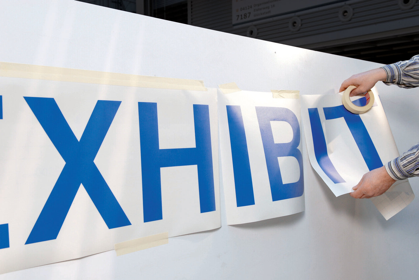 tesa® 4328 High quality general purpose paper masking tape in colours - tesa 04328 ap 001.jpg