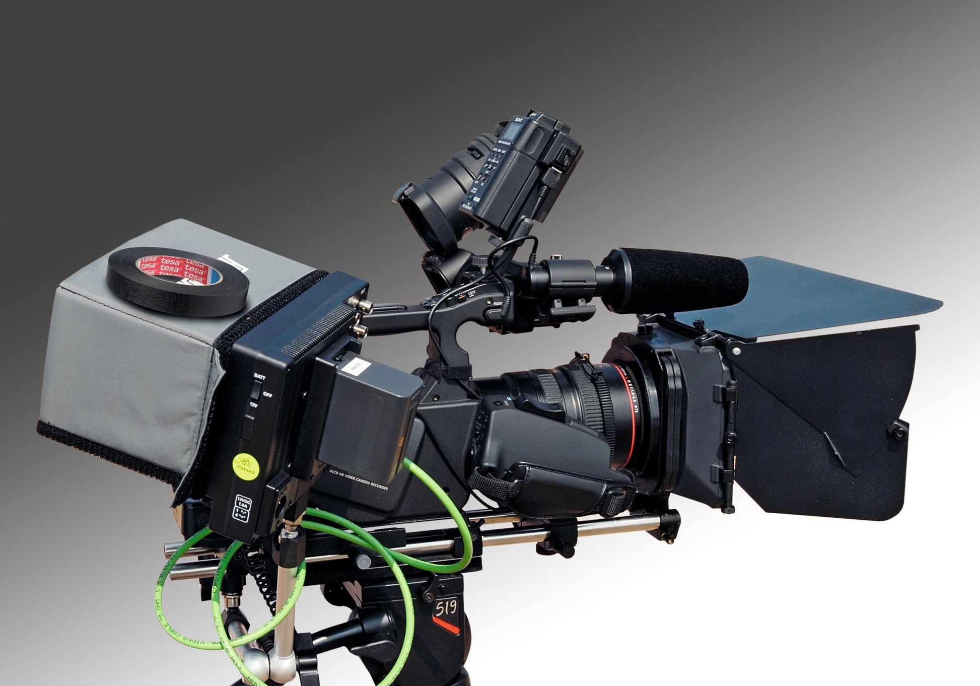 tesa® 4328 High quality general purpose paper masking tape in colours - tesa 04328 ap 002.jpg