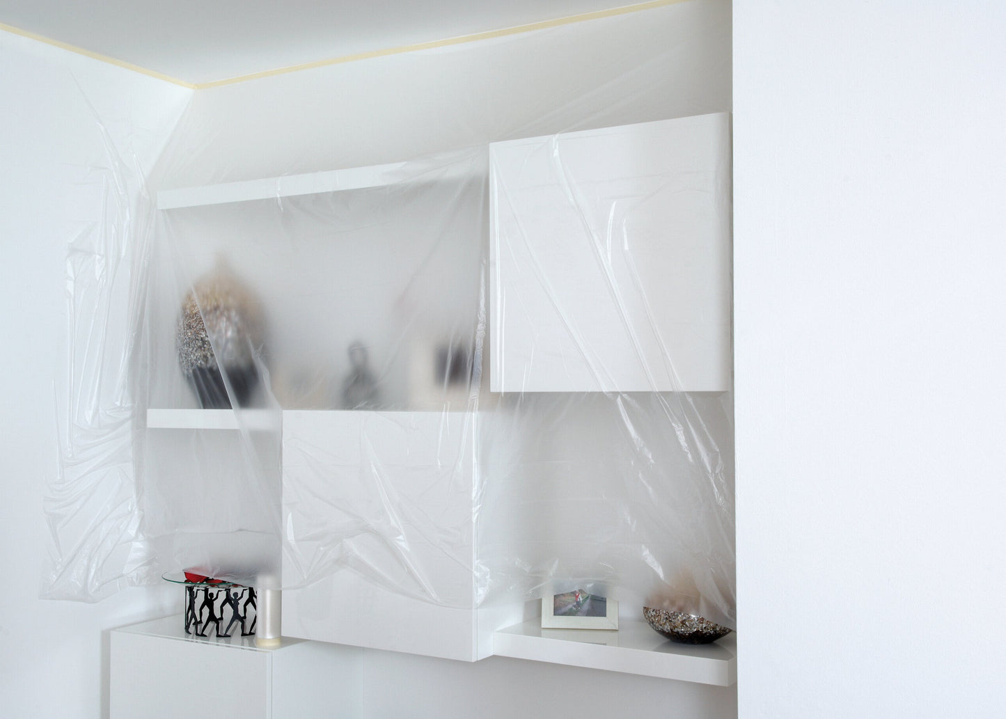 tesa® Professional 4368 2-in-1: Masking film with surface protection tape - tesa 04368 ap 001.jpg