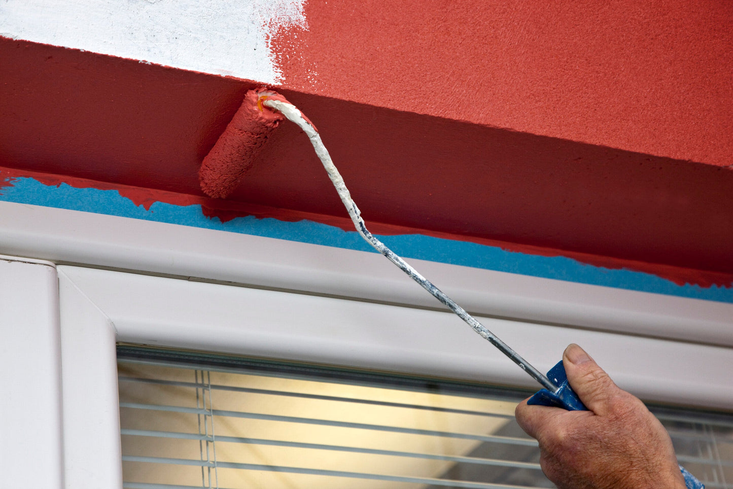 tesa® Professional 4439 Waterproof masking tape for precise and flat paint edges outdoors - tesa 04439 ap 001.jpg