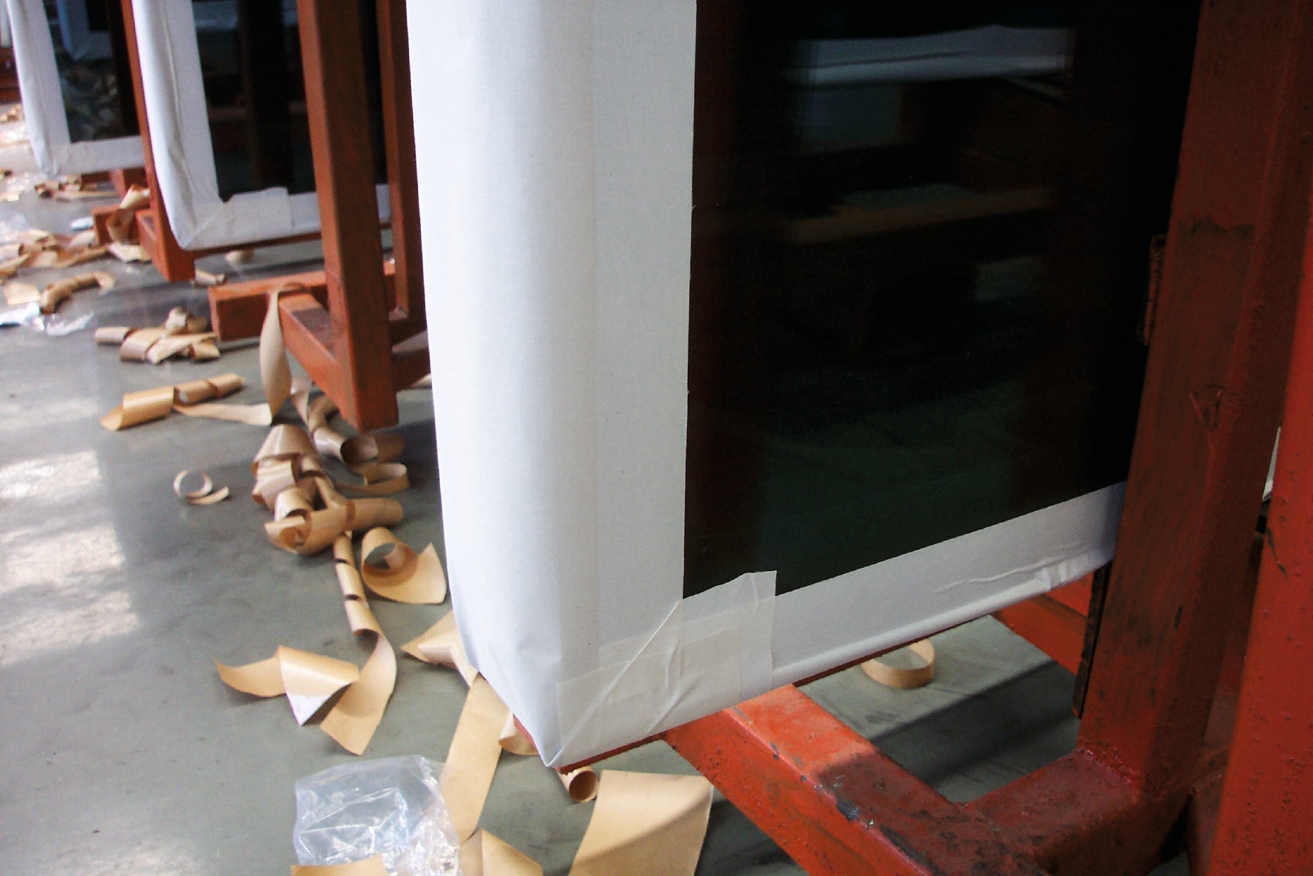 tesa® 4549 300 µm conformable cloth tape - tesa 04549 ap 001.jpg