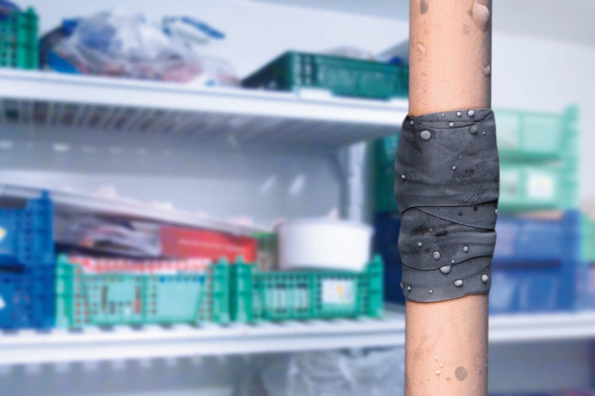 tesa® Professional 4600PRO Self-welding silicon tape for an instant hermetic seal - tesa 04600 ap 032.jpg