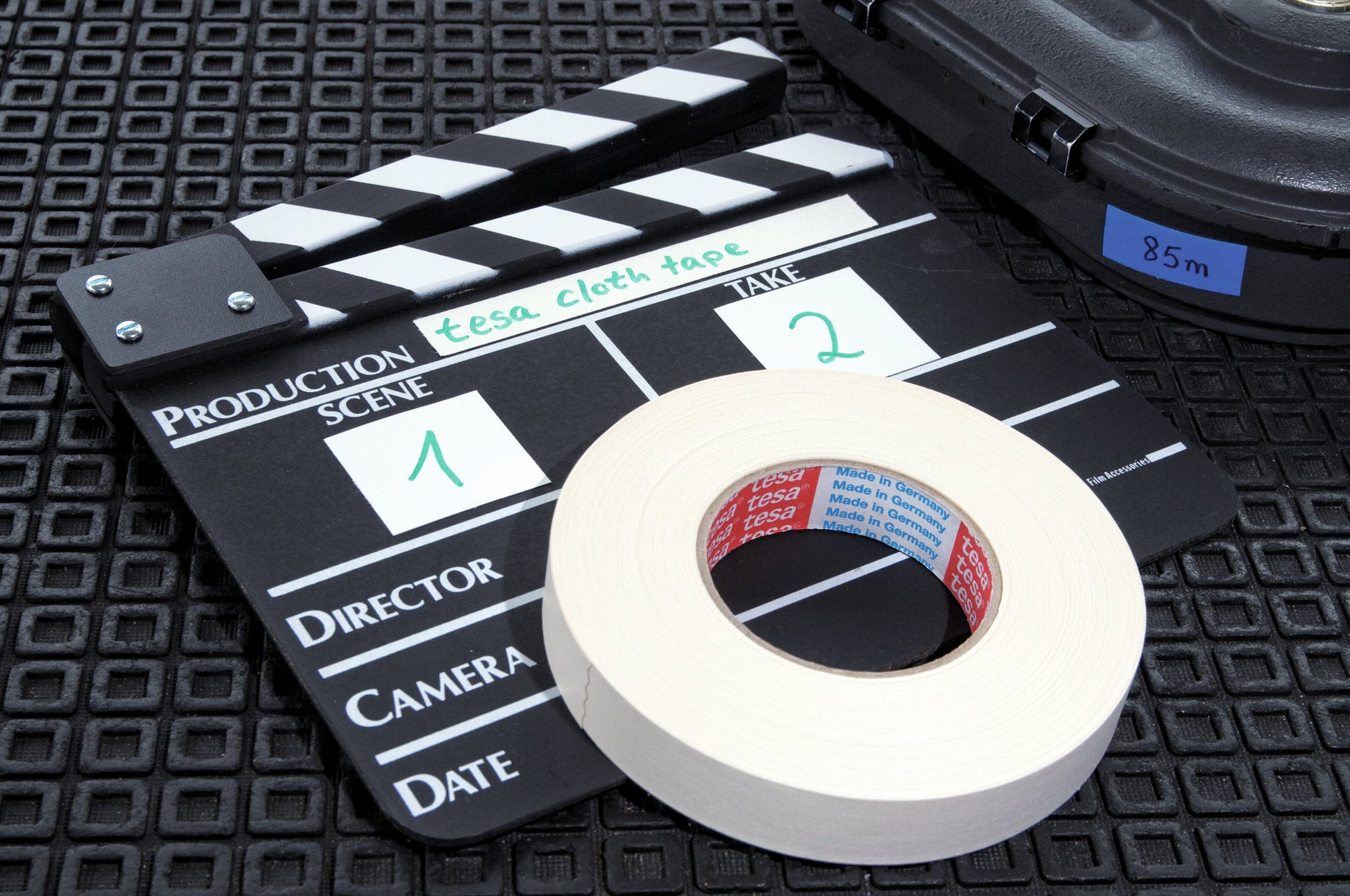 tesa® 4671 Colored gaffer tape - tesa 04651 ap 010.jpg