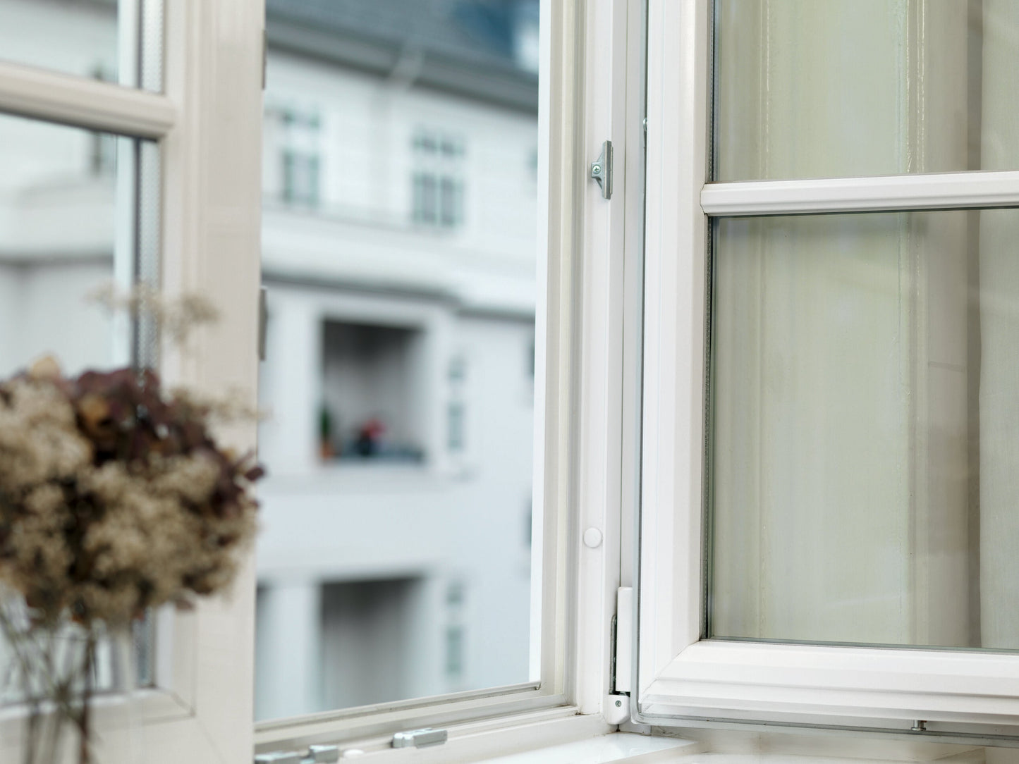 tesamoll® 5417  - tesa 05417 05450 step 3of3 ap.jpg