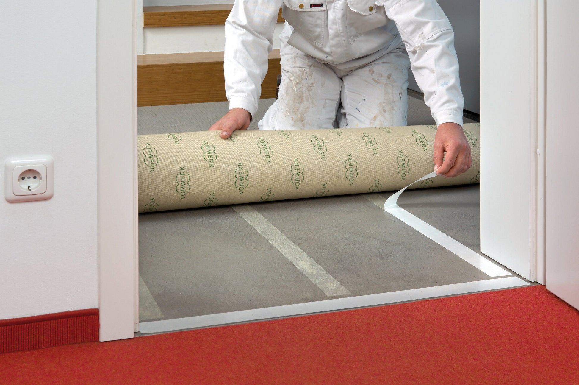 tesa® Professional 65532CTP Double-sided carpet tape for professional users - removable - tesa 51960 ap 002.jpg