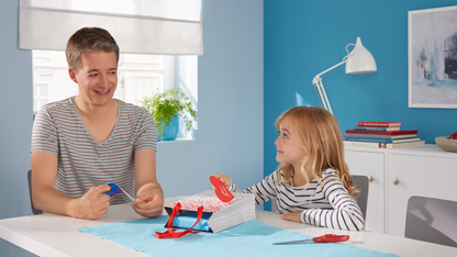 tesafilm® TESAFILM MINI DISPENSER  - tesa mini dispenser redblue invisible ap 003.png