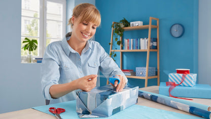 tesafilm® TESAFILM MINI DISPENSER  - tesa mini dispenser blue crystal clear ap 003.jpg