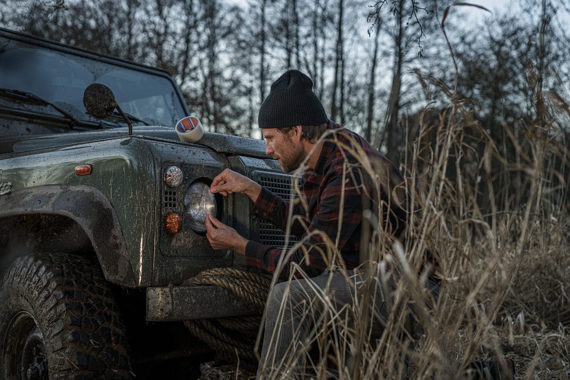 tesa® 56496DIY  - tesa ultra-power-clear-repair model ap 02.jpg