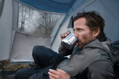 tesa® 56496DIY  - tesa ultra-power-clear-repair model mood 01.jpg